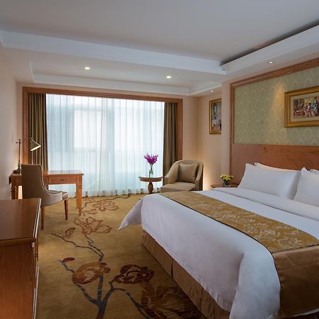 Vienna Hotel Chaoyang Nanning Exterior photo