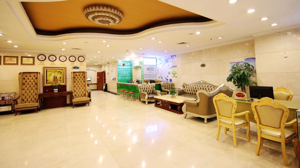 Vienna Hotel Chaoyang Nanning Exterior photo